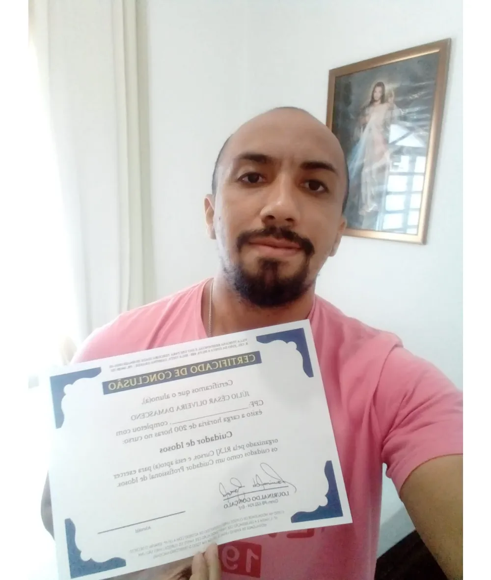 Aluno com Certificado de Cuidador